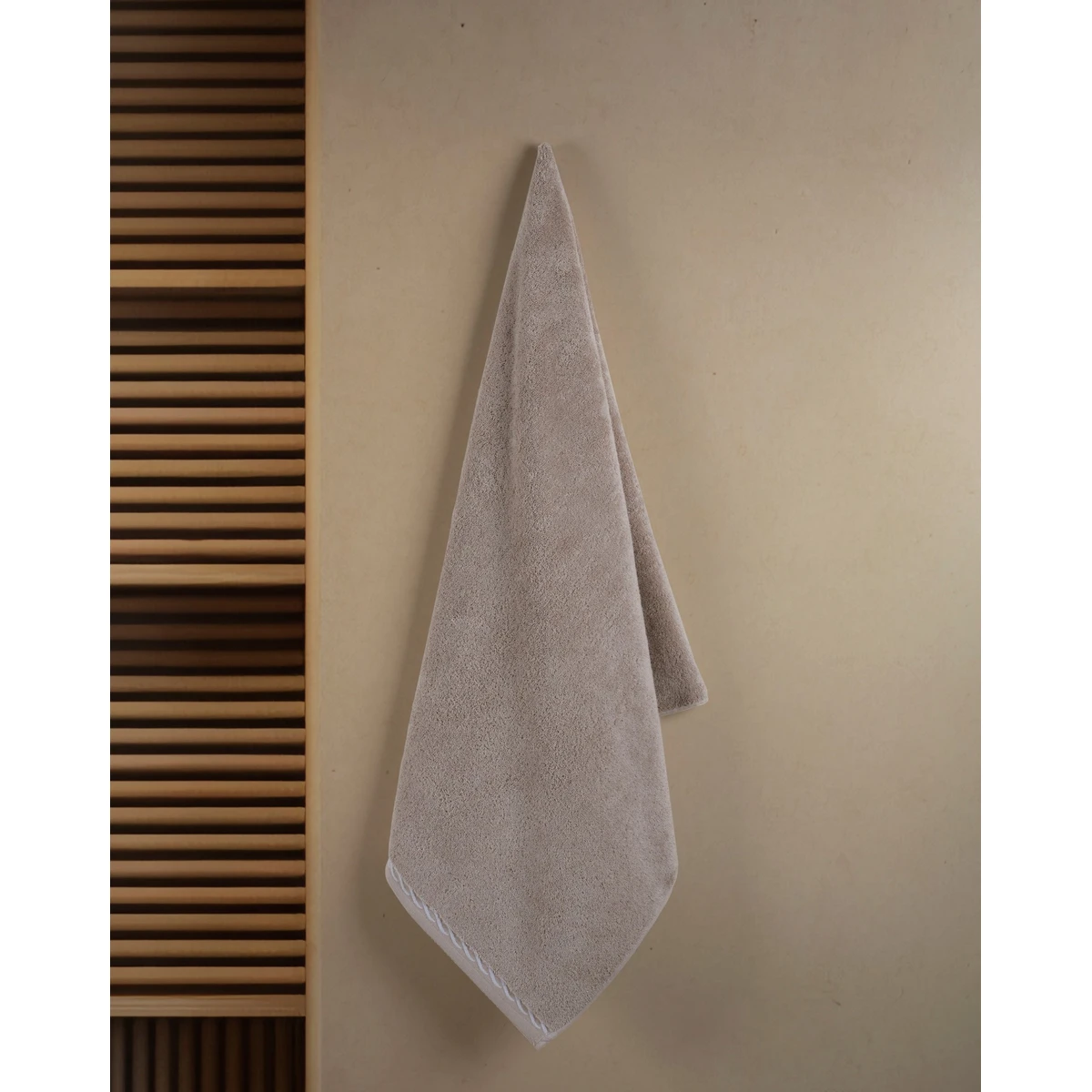 Manamo Bland Bath Towel Cotton Beige Luxury 75x150 cm