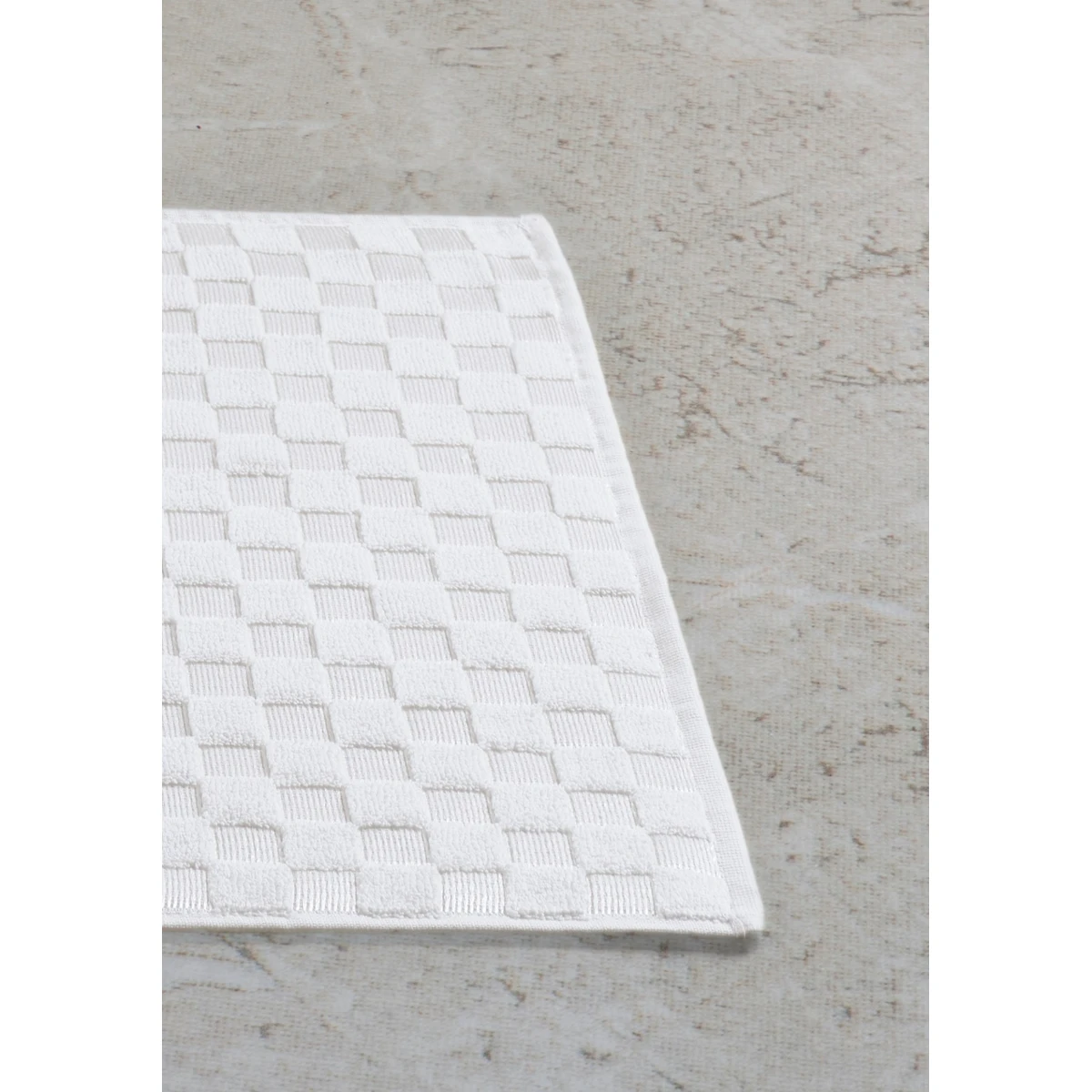 Manamo Checkers Cotton Bathmat Cream 50x70 