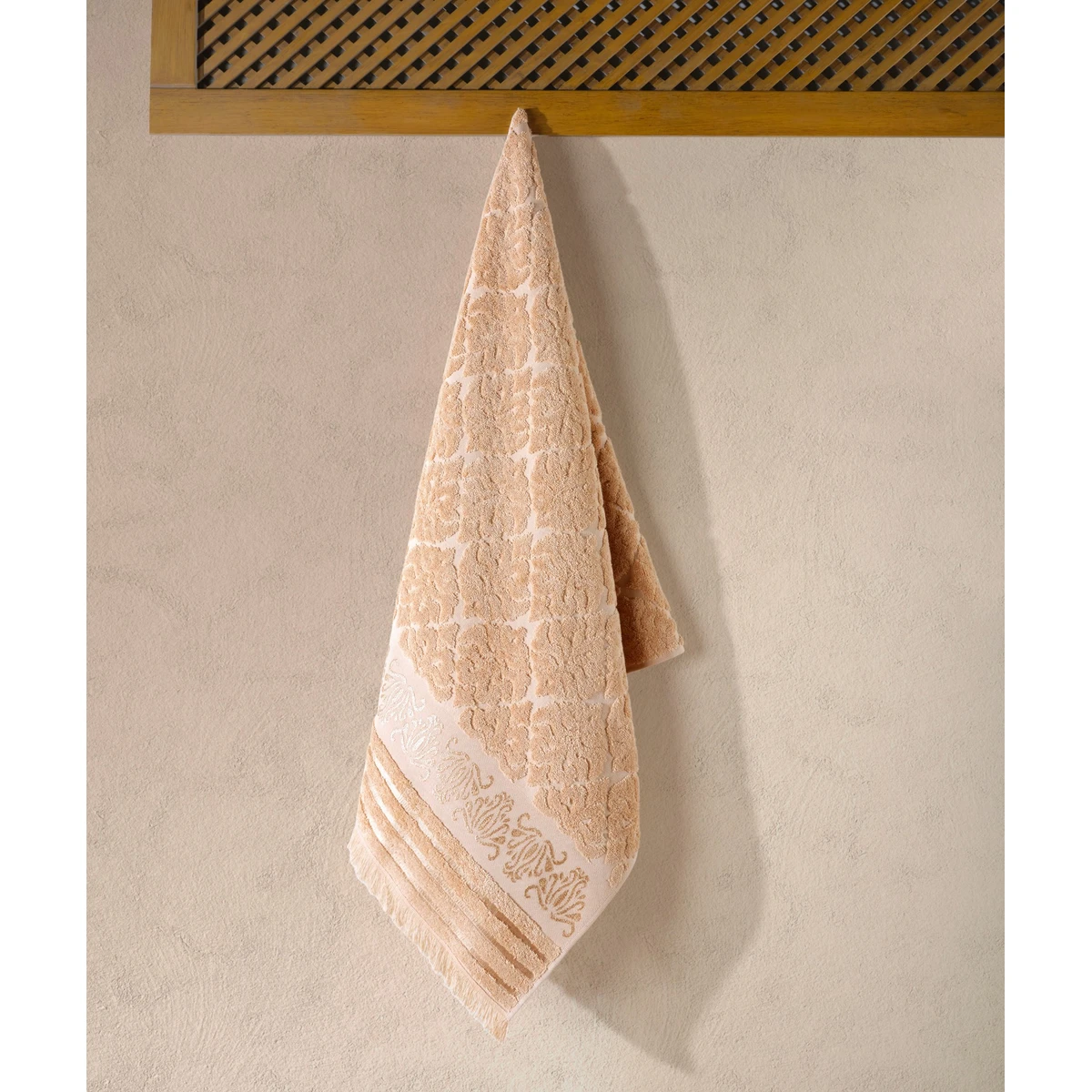 Manamo Paisley Jacquard Towel Bath Camel 70x140 cm